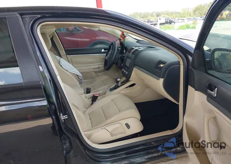 2010 Volkswagen Jetta Limited Edition из США, поврежденный, VIN 3VWAZ7AJ1AM096355